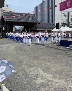 阿波踊り